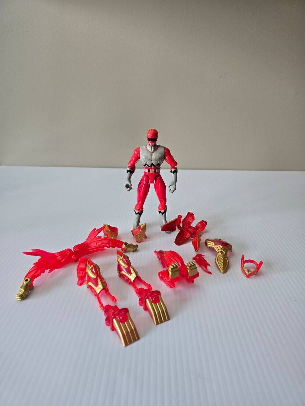 Mighty Morphin Power Rangers Lost Galaxy Red Ranger-Incomplete - Picture 7 of 10